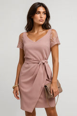 优雅蕾丝半袖女装