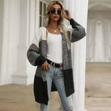 Color Block Bottoming V-Neck Knitted Sweater Women Jacket-black and white-2